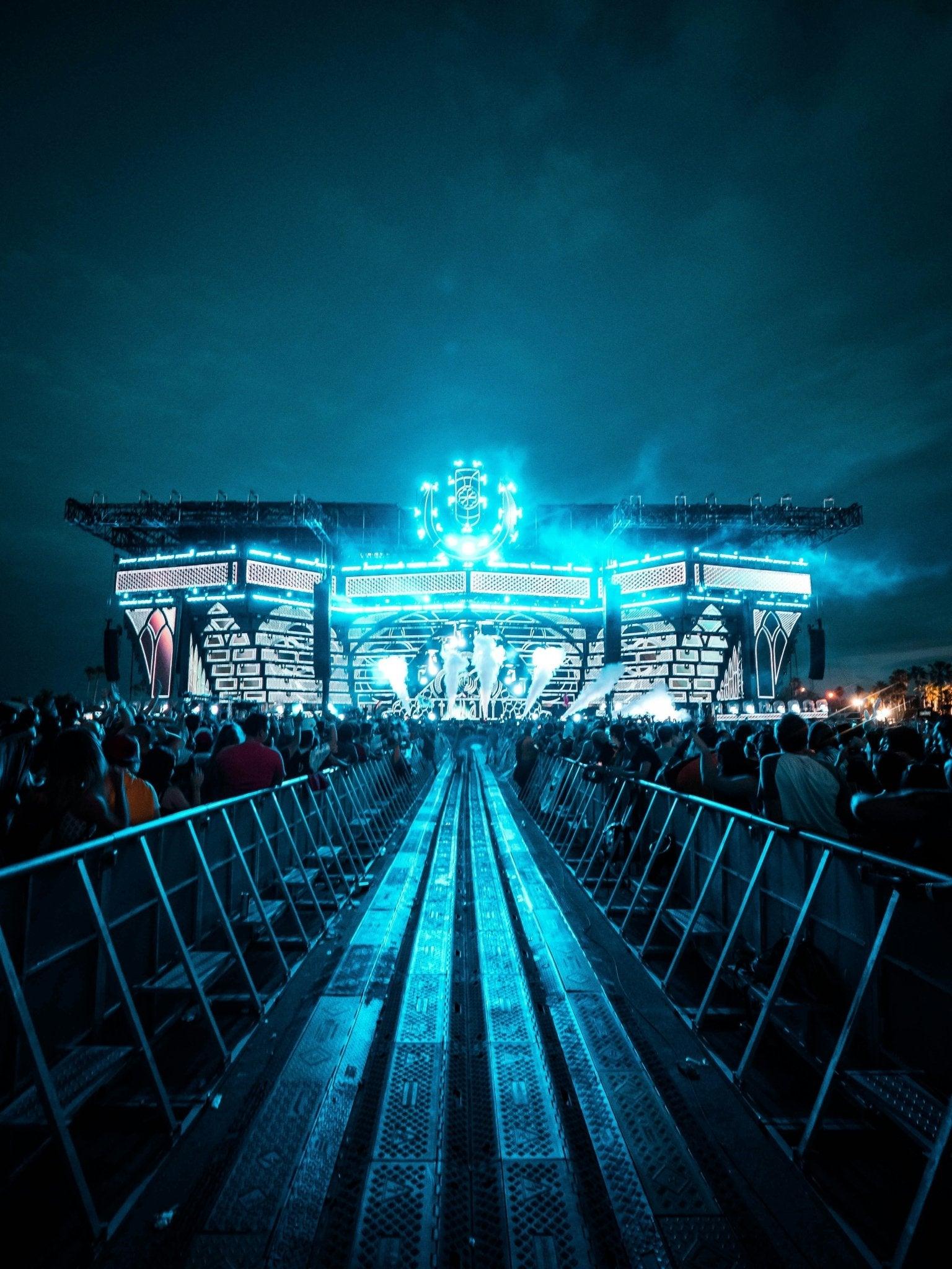 Ultra Miami 2025: The Ultimate Festival Look