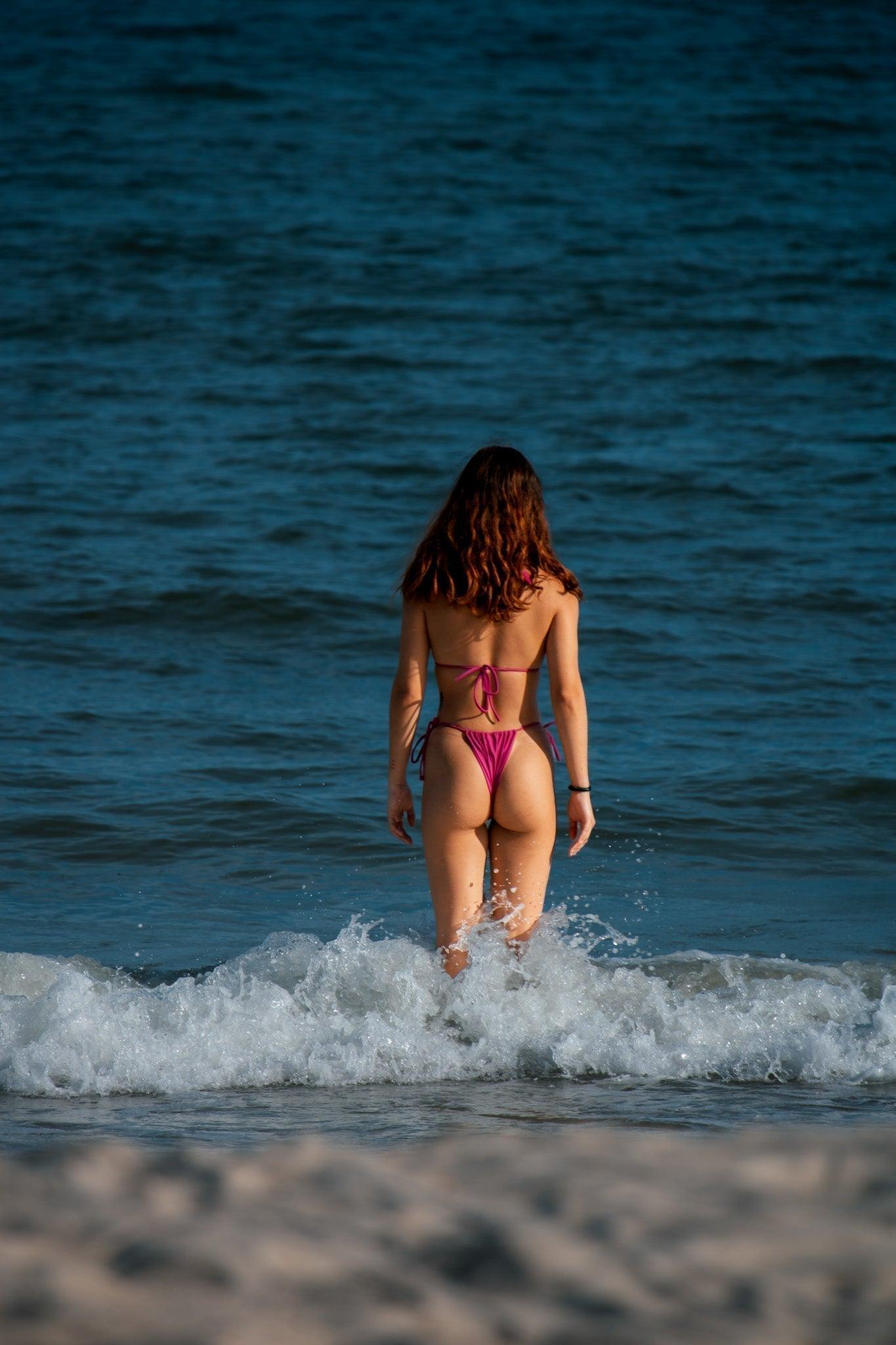 Settling the Debate: Cheeky vs Full-Coverage Bikinis
